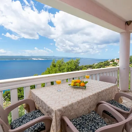 Apartmán Adriatic Blue With Pool