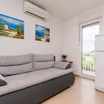 Διαμέρισμα Adriatic Blue With Pool Mimice